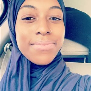 Meet your Posher, Leah